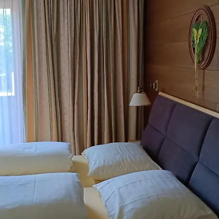 Проживание в семье Haus Kroessbacher *