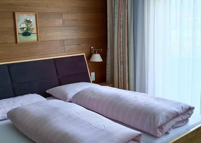 Homestay Haus Kroessbacher