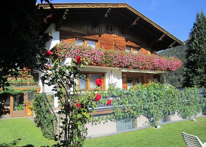 Haus Kroessbacher * Fulpmes