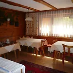 Haus Kroessbacher * Fulpmes